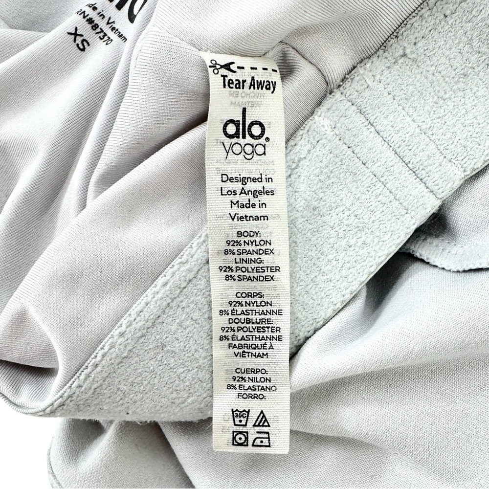 ALO Yoga Real Bra Tank - White Wide Strap V-Neck Built-In Shelf Bra Active Top - Picture 8 of 12